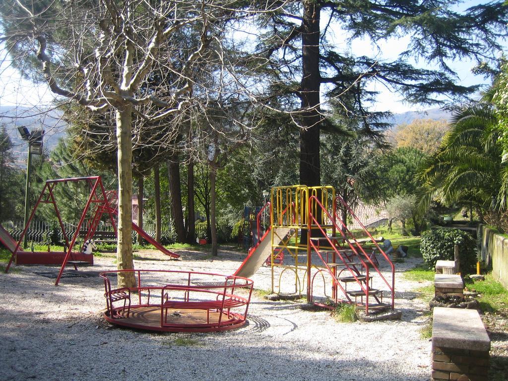 Villa Rosa Etna Apartments Zafferana Etnea Buitenkant foto